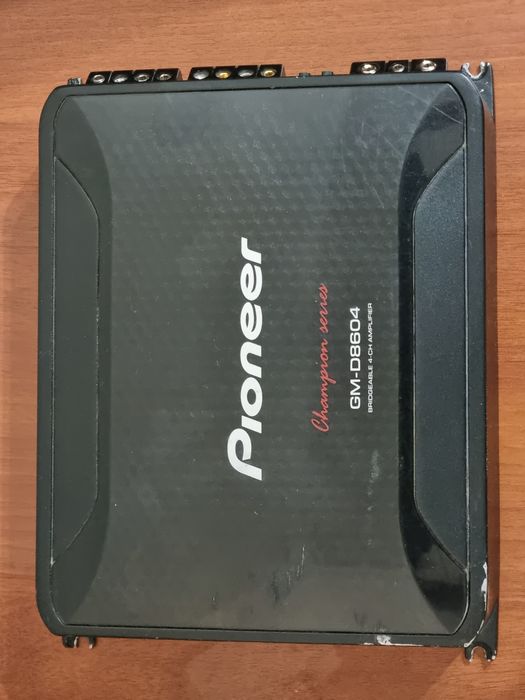 Pioneer GM-D8604