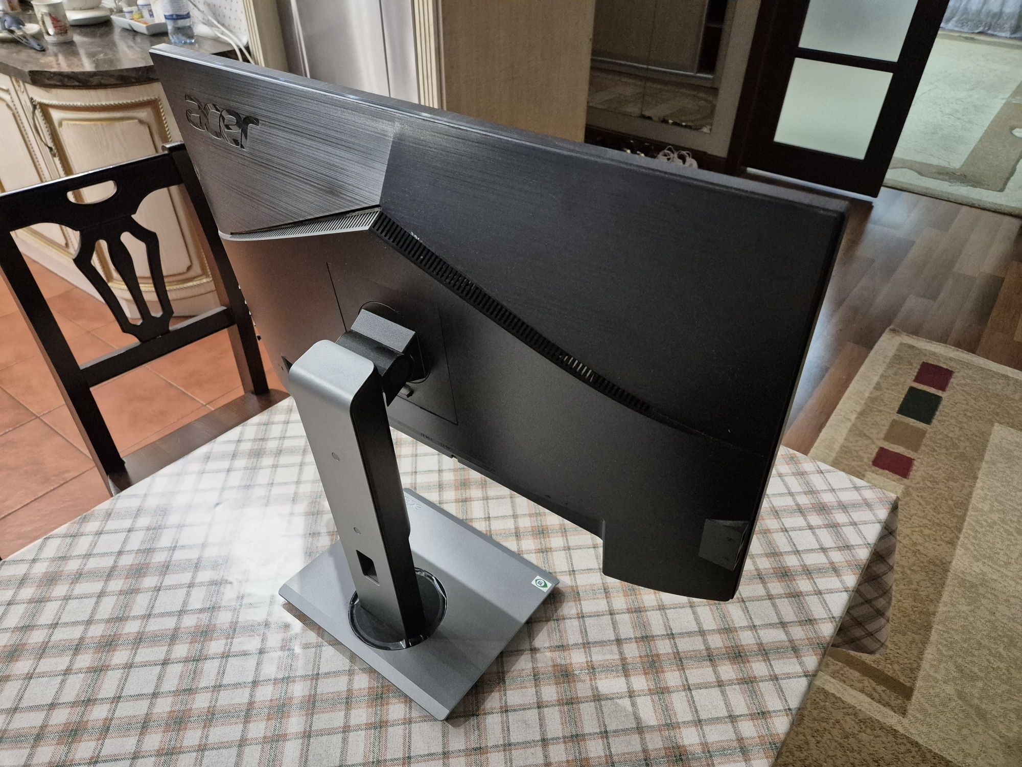 Продам IPS 27" монитор ACER B 277U