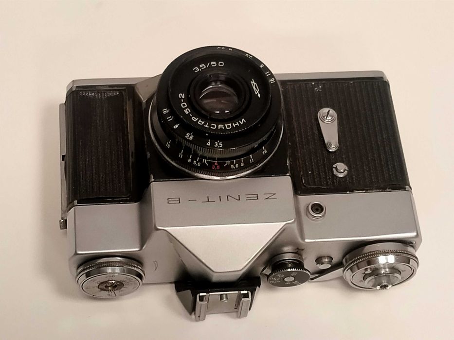 Коллекционный фотоаппарат Зенит В