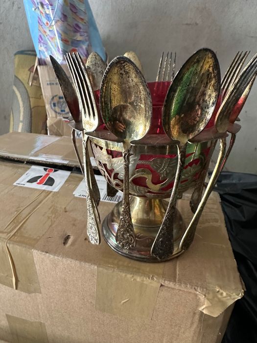 Сребърен лъжичник с червен кристал. Египет сребро. 50те години