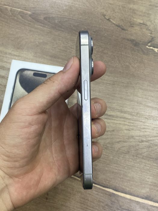 iPhone 15 pro 256gb dual