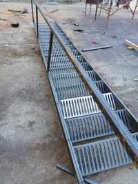 Scari metalice galvanizate