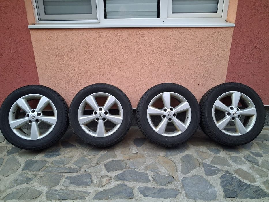 Set roti de iarna pt nissan qashqai 215 60 17