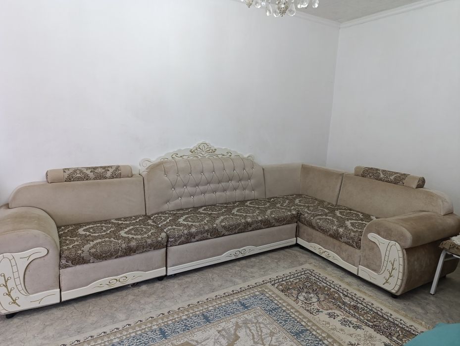 Продам угловой диван