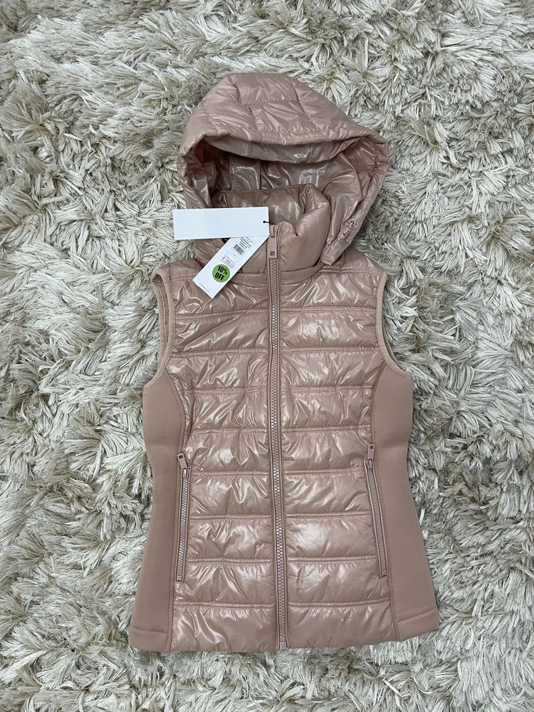 Vesta Calvin Klein dama Originala la pret redus