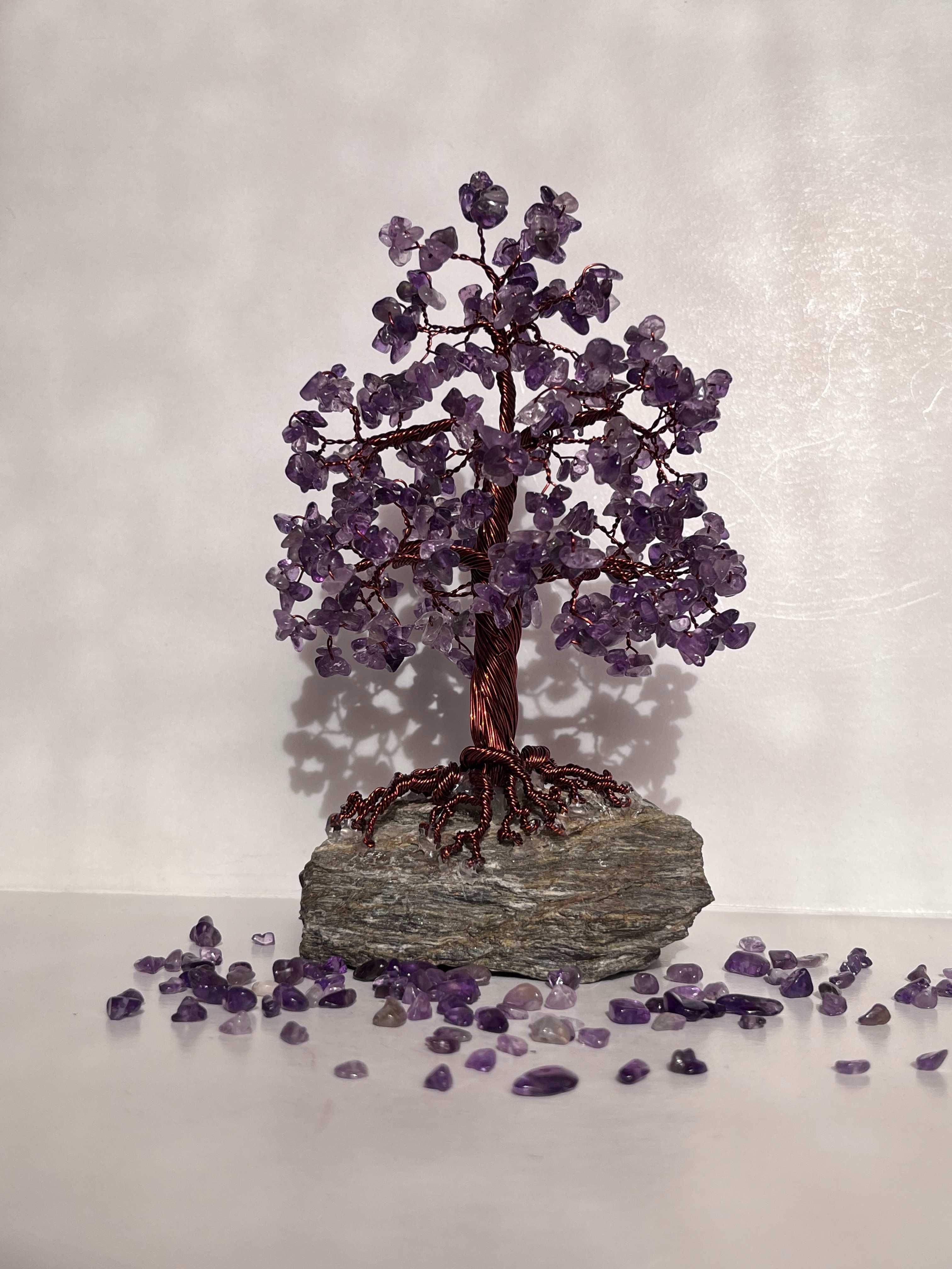 Decoratiune copac handmade din cristale de Ametist si fir de cupru