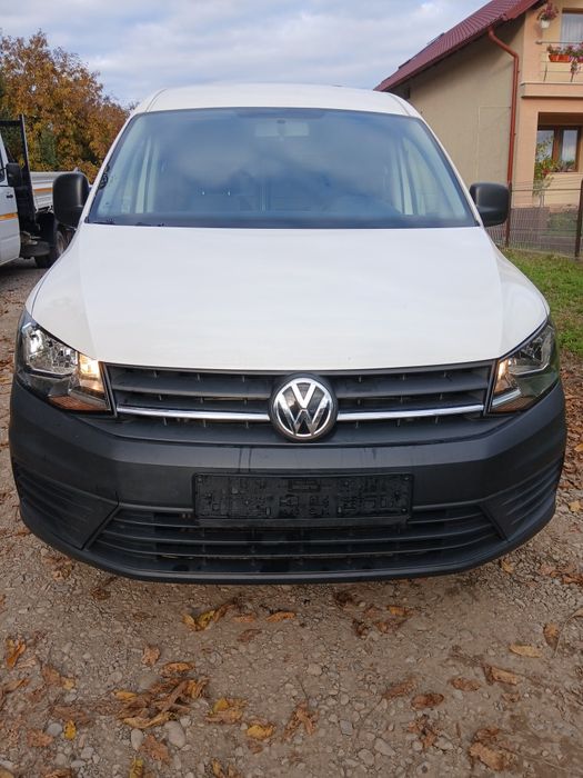 VW Caddy maxi 2017 1.6 TDI 102 cp AC