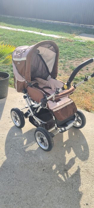 Cărucior pentru copii