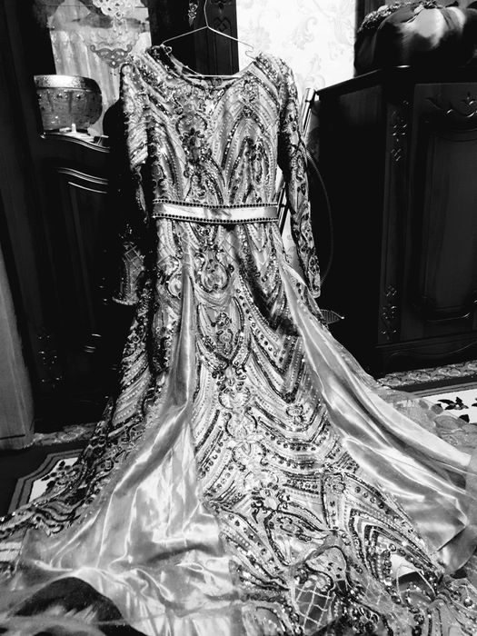 Toʻy va marosimlar uchun koylag razmeri 48