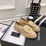 Pantofi loafer Chanel, tip Premium
