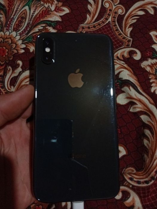 I phone xs  64GB qora