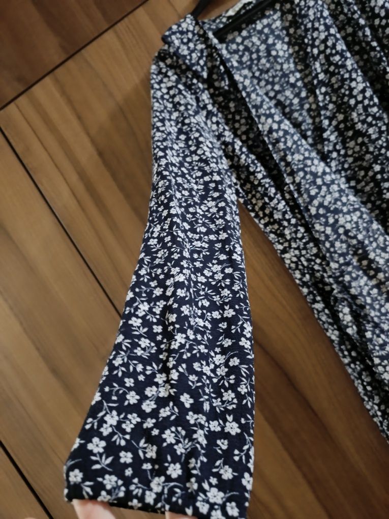 Rochie Only 40 M/L scurta  cu mâneci lungi