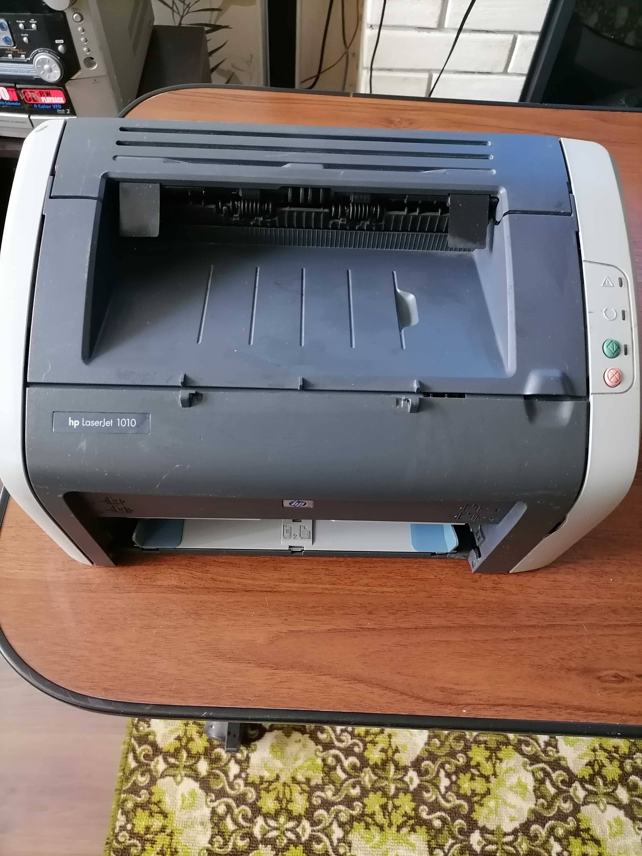 Принтер Hp laser Jet 1010