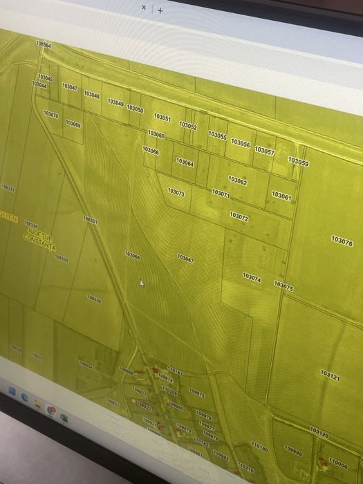 Vand/inchirie teren extravilan pentru parc fotovoltaic zona medgidia ,