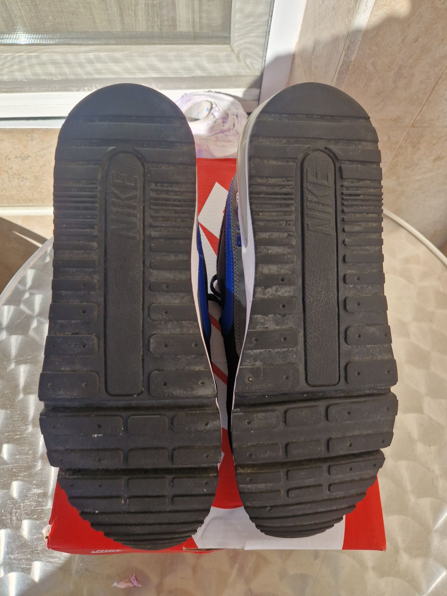 NIKE Air Max  LTD 3