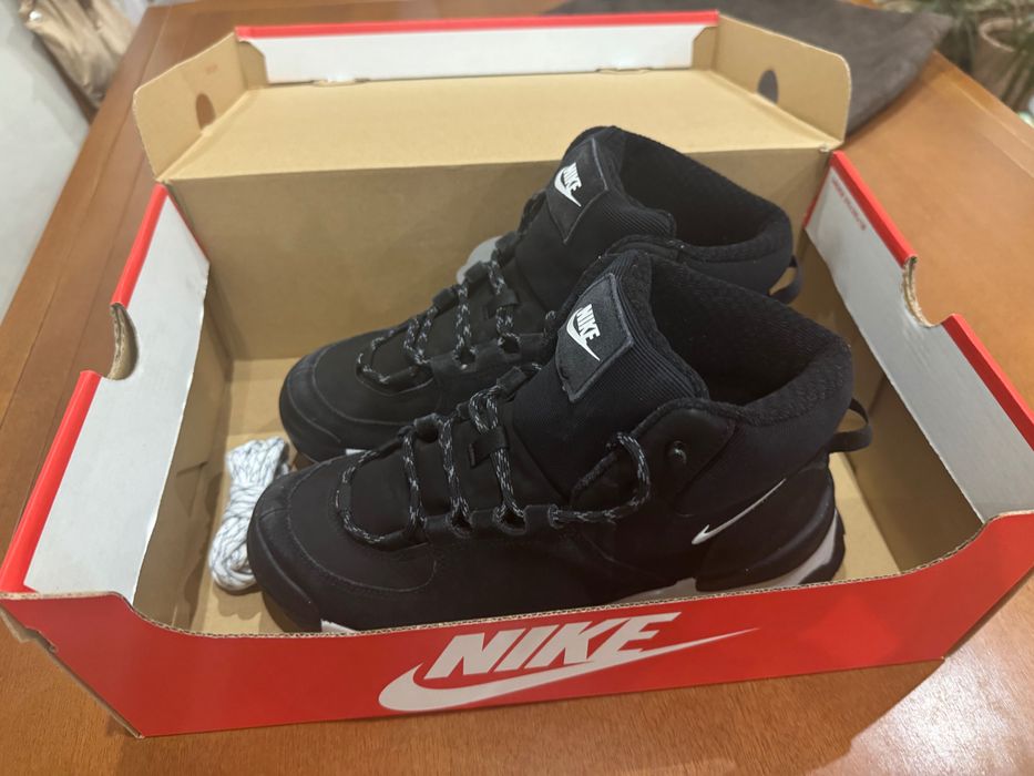 Маратонки Nike citi classic