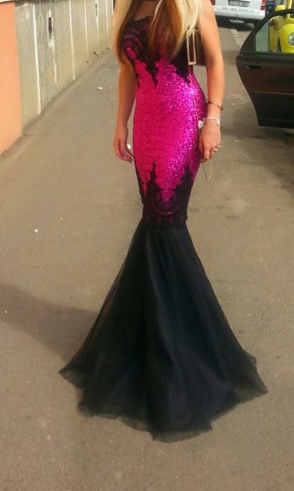 rochie roz cu negru evenimente S