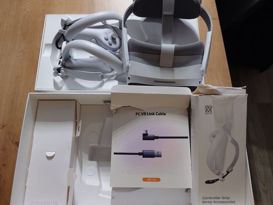 Casca Vr Pico seria 4