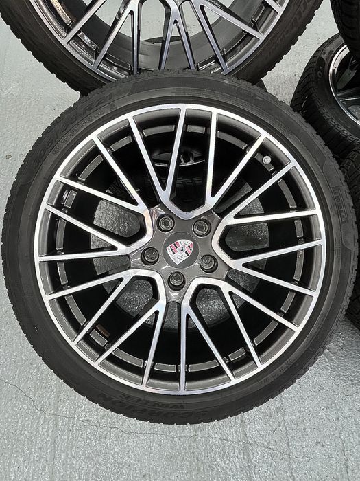 Roti porsche cayenne  r21 anvelope iarna