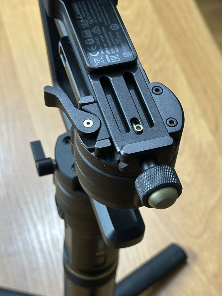 Стедикам, стабилизатор CRANE 2S Zhiyun