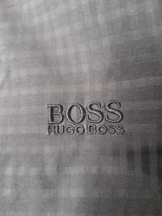 BOSS мъжко яке S размер.