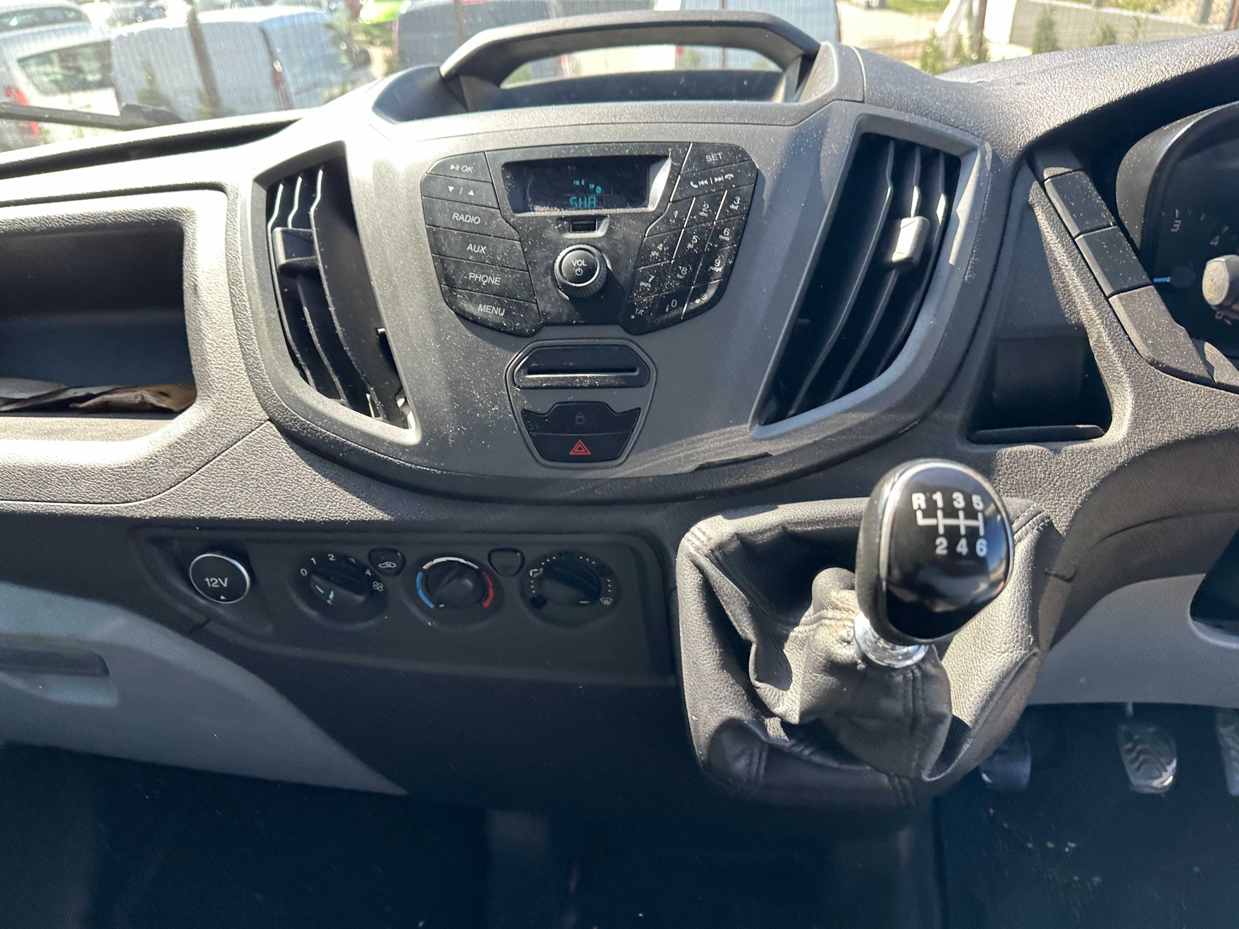 Ford Transit 350 100 RWD L2H2