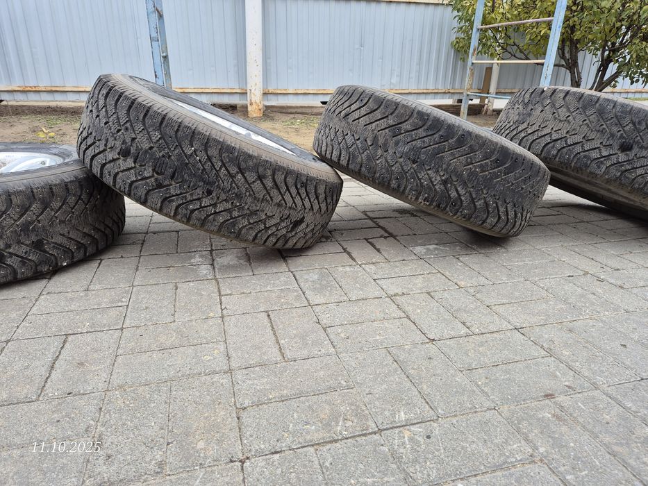 Зимние шины Coodyear Ultra Grip 500 265/65 R17 112T шипованные
