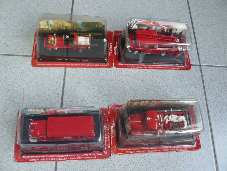 Machete Auto De Pompieri De Colectie Lot De 2 Bucati Noi In Ambalaj