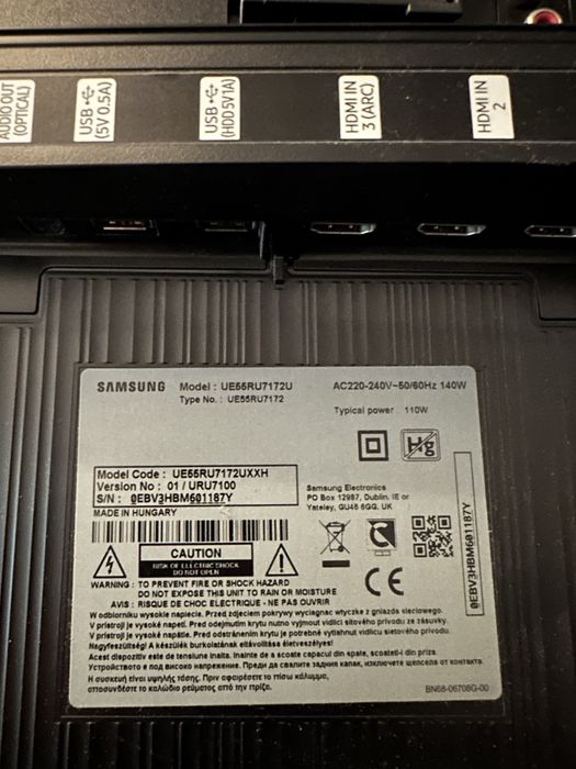 televizor Samsung UE55RU7172 55 inch ecran spart