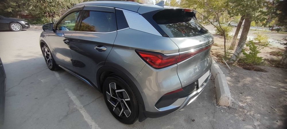 BYD Yuan plus (full-5)