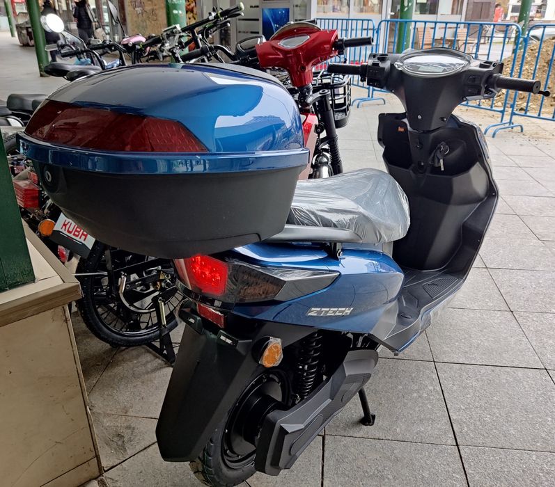 NOU in BRASOV! Scutere Electrice Fara Permis, viteza 25km/h, 2000W