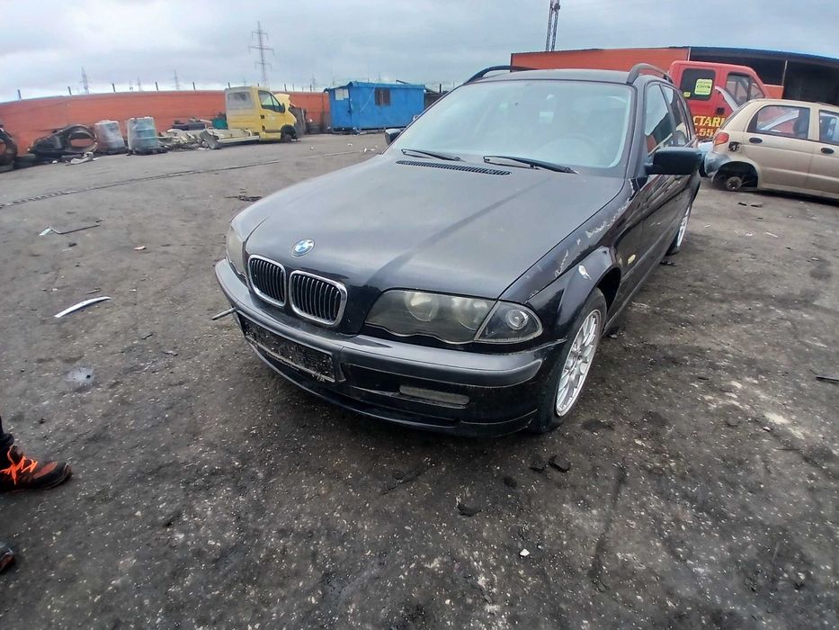 Dezmembram Bmw e46 touring
