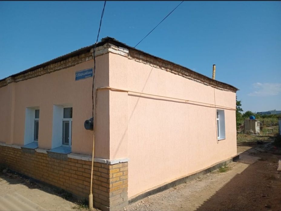 В районе гимназии N 3 Продается плановый дом