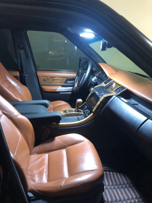 Range Rover svejiy