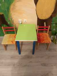 Дървена детска маса