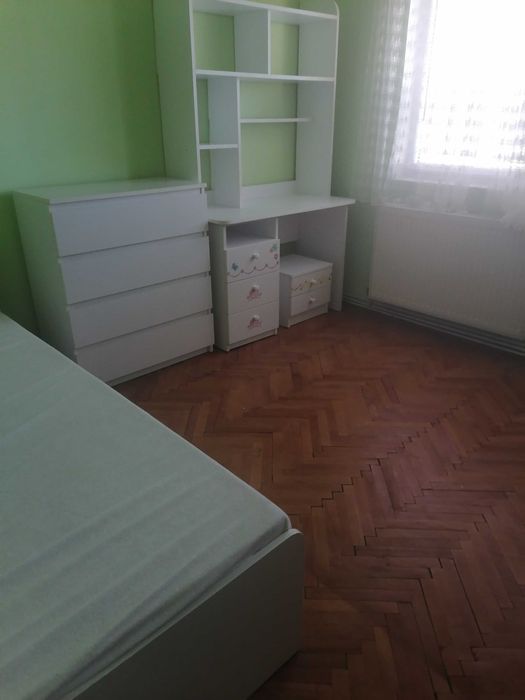 Caut colegă de apartament studentă – zona Valea Aurie