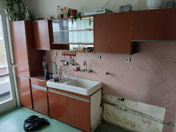 Тристаен апартамент под наем в Кършияка