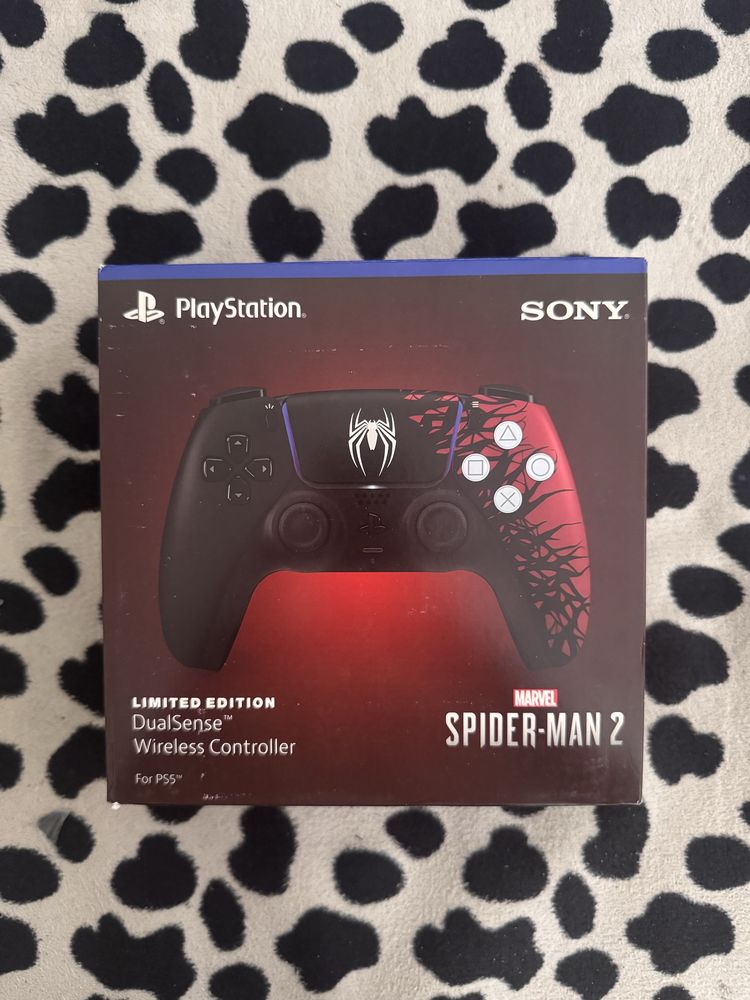 Ps5 controller Spider-Man Special Edition