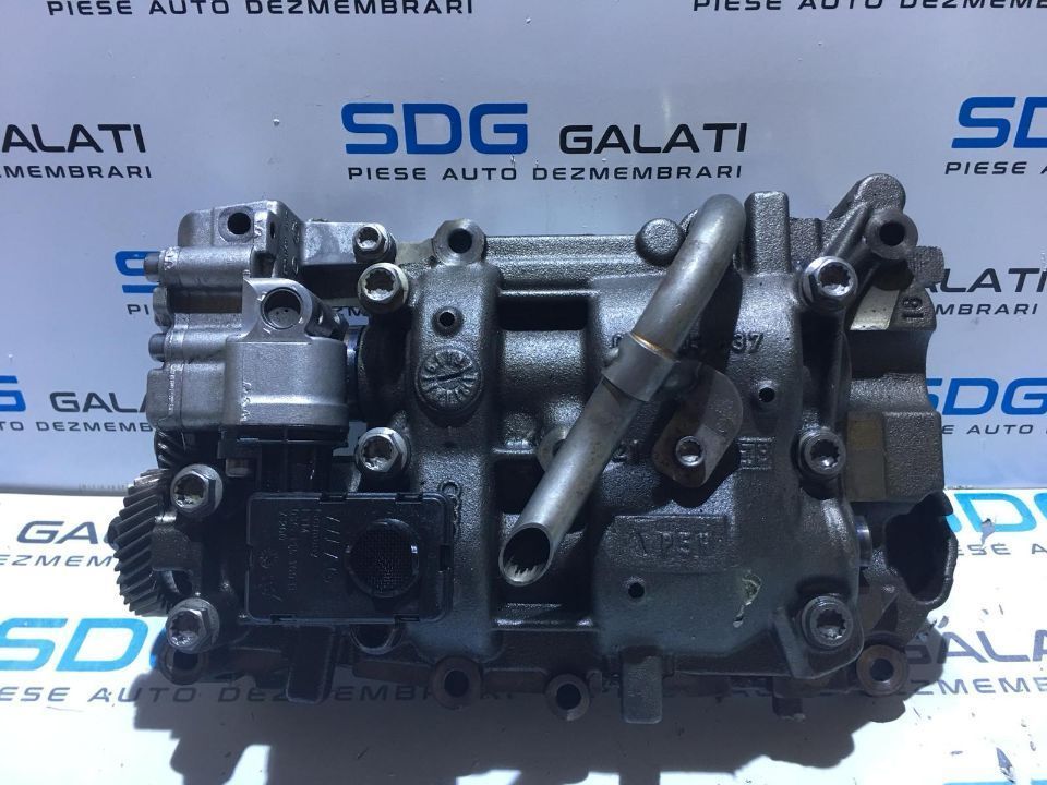 Pompa Ulei cu Balansoare VW Passat B6 2.0TDI BMA BKP BMP BUZ BMR 2005-2010 Cod 03L103537 / 03L103535