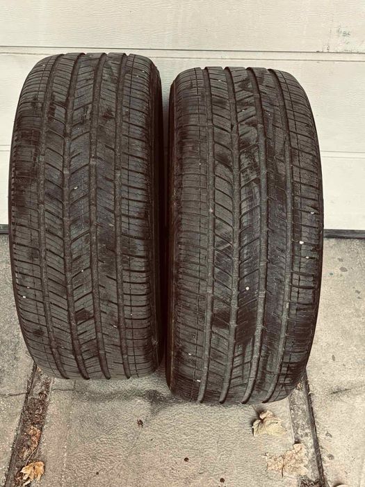 Продавам 2 бр. Bridgestone гуми