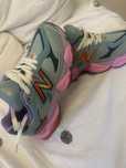 Adidasi new balance 9060