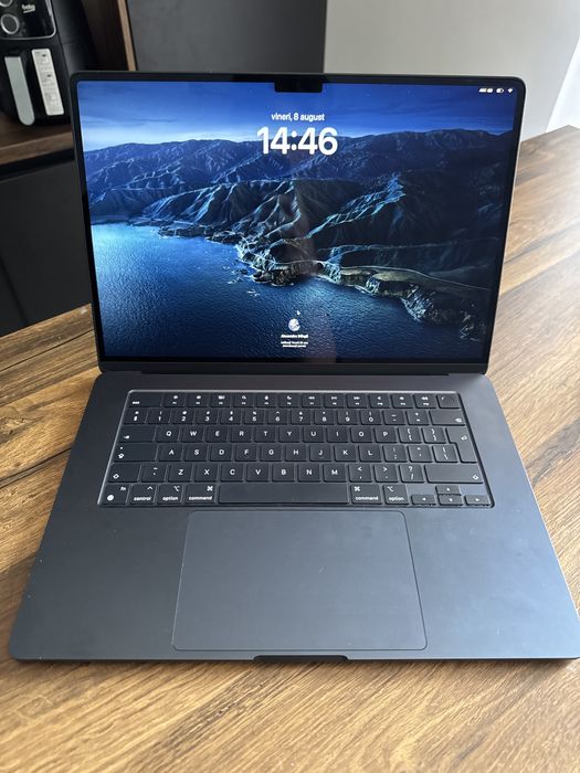 MacBook Air 15” M2 Midnight – Ca Nou – Garanție