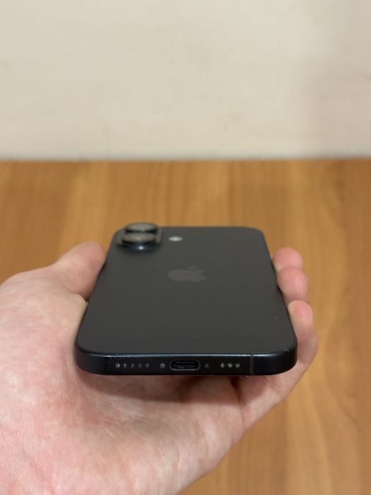Продам Iphone 16 128гб