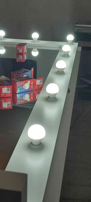 Лед зеркало грим