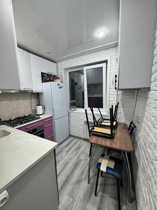 Сдам 4 комнатную квартиру