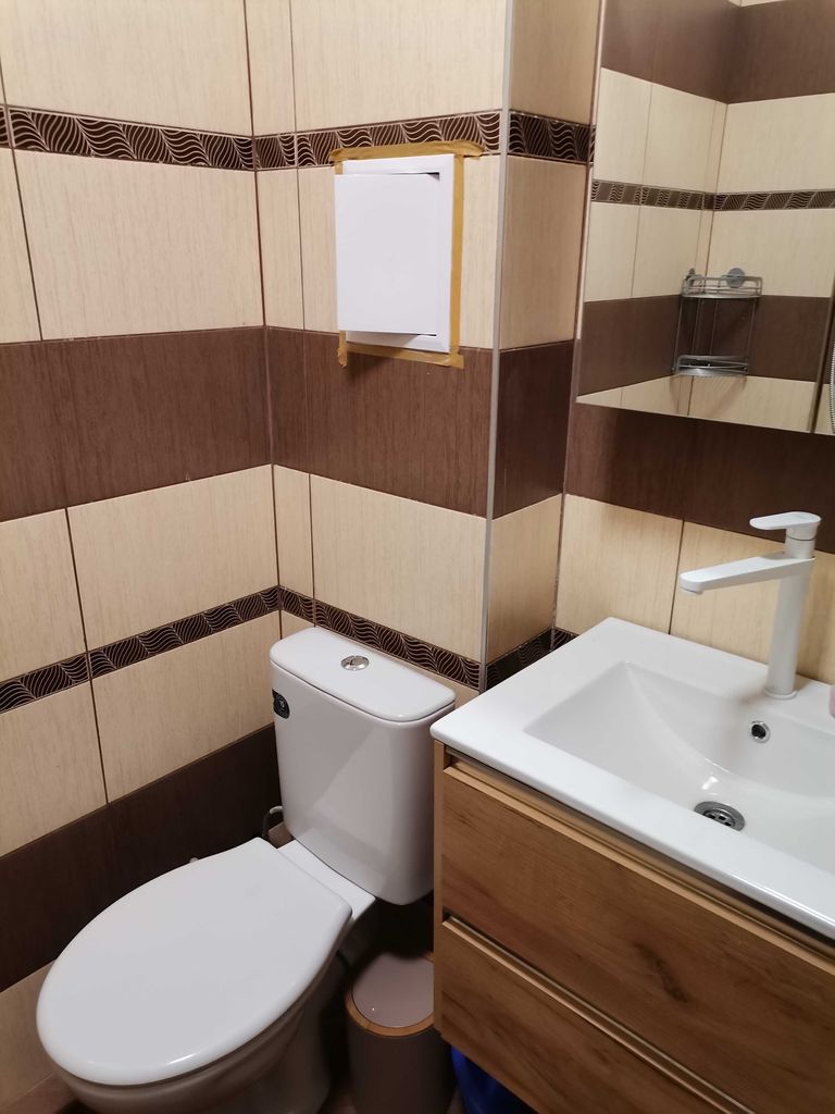 Продава се Тристаен апартамент в София, Зона Б-18 - 80 кв.м за 10 €/кв.м - Снимка #8