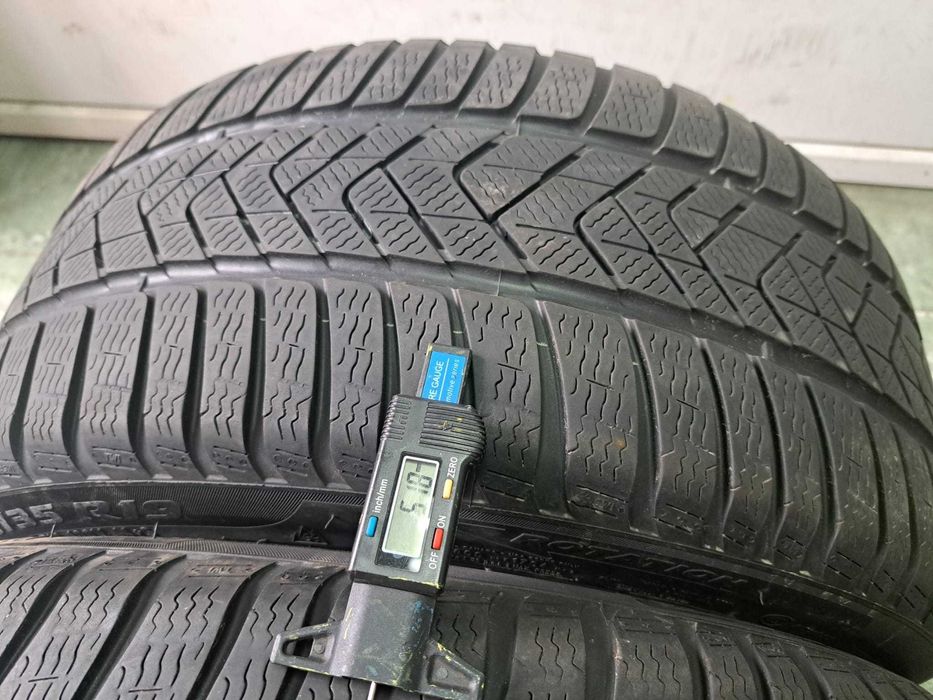 2 anvelope 245/40 R19 Pirelli runflat