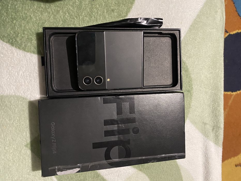 Samsung z flip 4