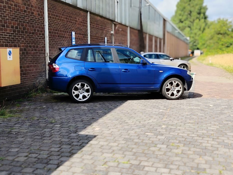 Vand Bmw X3 2.5 benzina