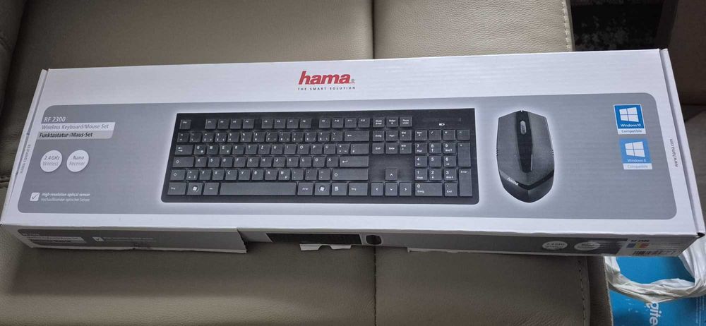 Sistem PC complet Unitate, monitor, boxe, tastatura, mouse